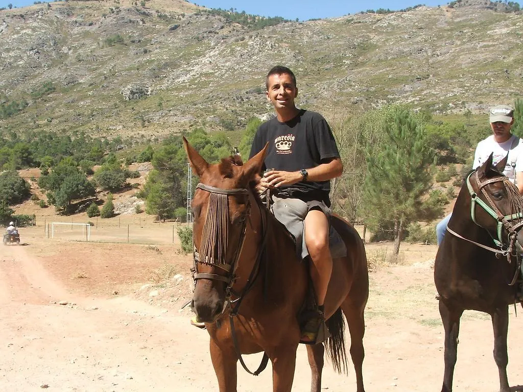 Hotel Rural Montana De Cazorla Arroyo Frio 4*,